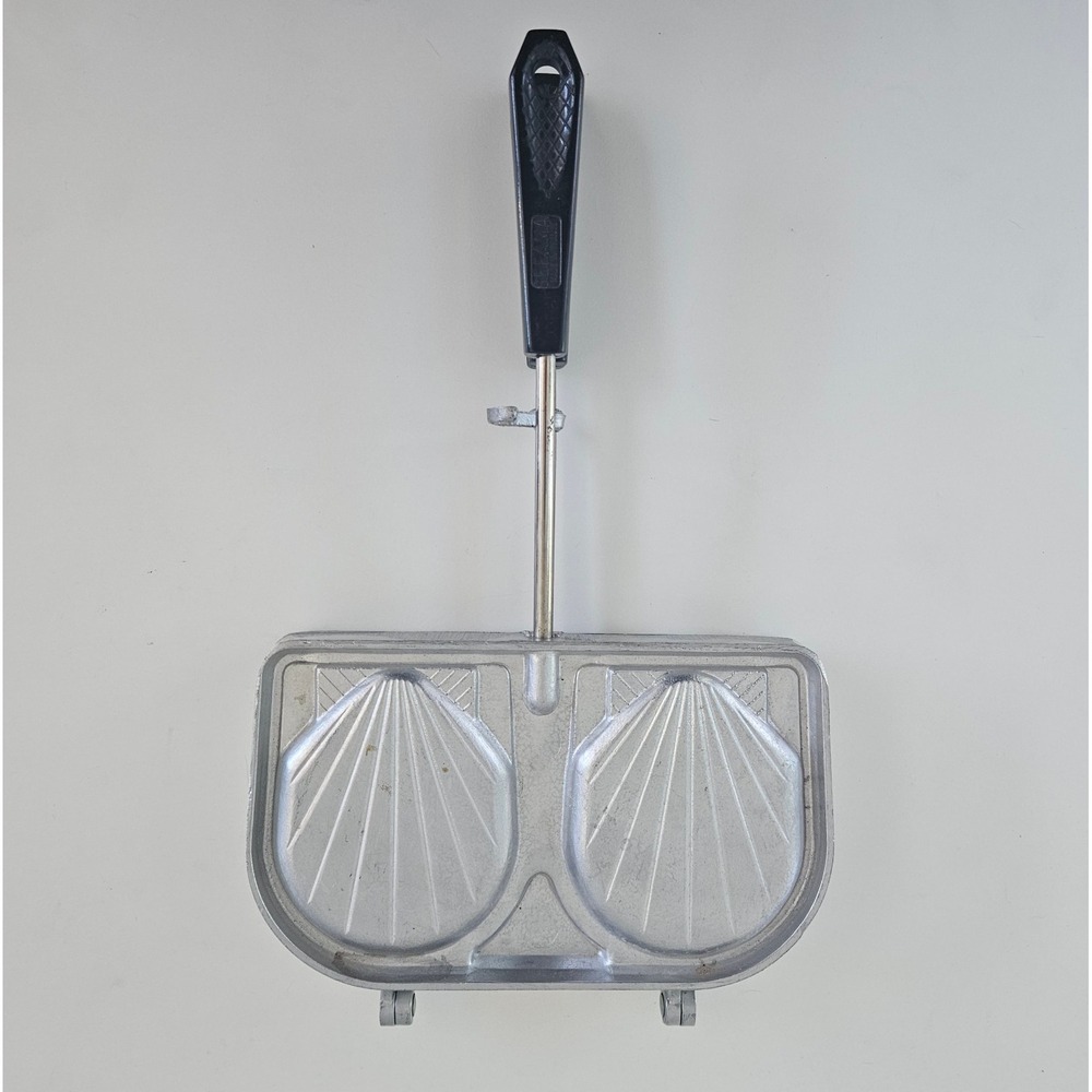 Vtg SEFAMA French Shell Sandwich Press Iron Panini Maker Campfire Made in France